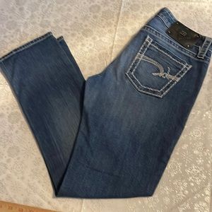 D9 jeans